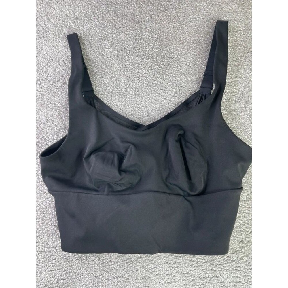 VSX Sports Bra Medium Black Lined Cut Out